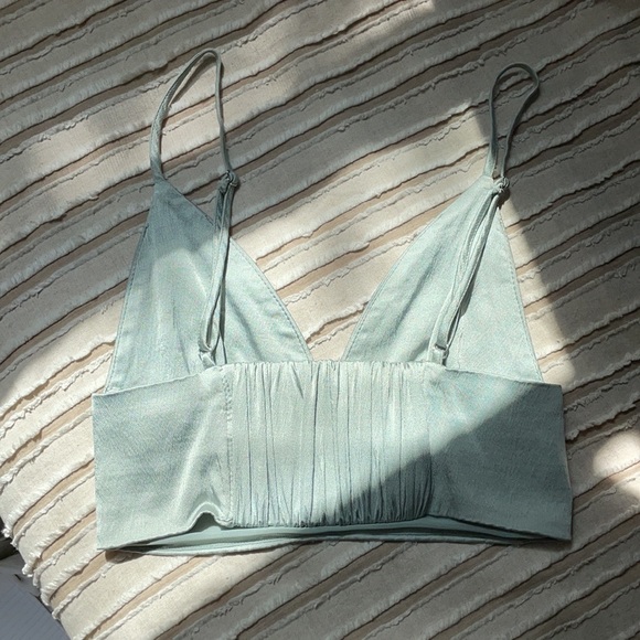 Zara crop top - Picture 2 of 5